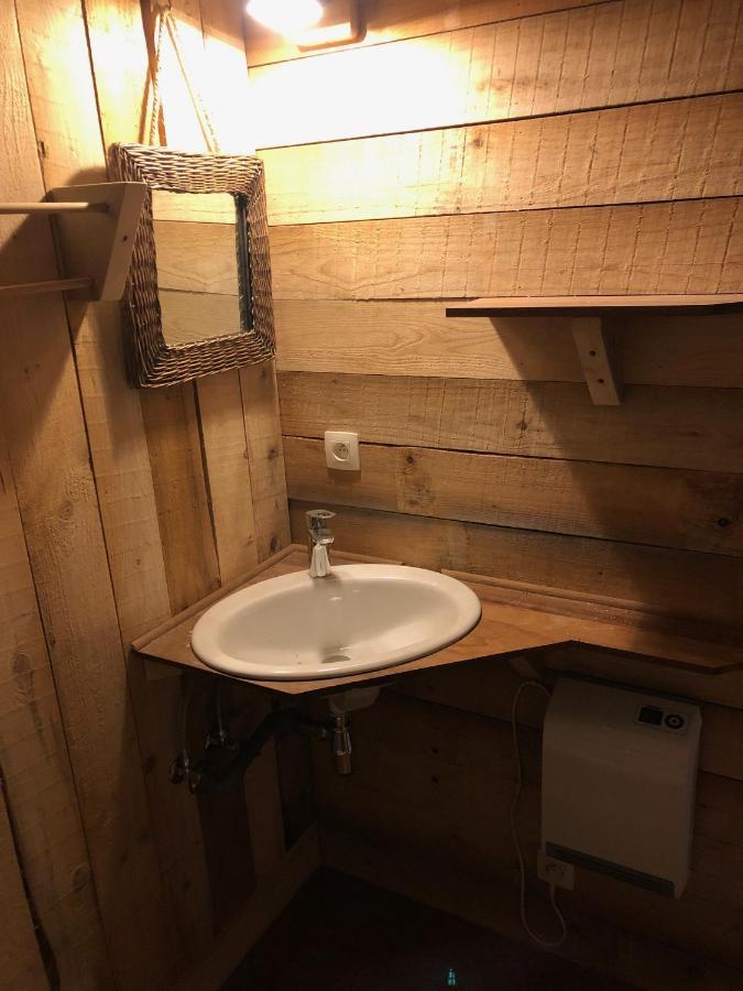 Le Repos Du Nomade B&B 7 Personnes Manhay Eksteriør bilde
