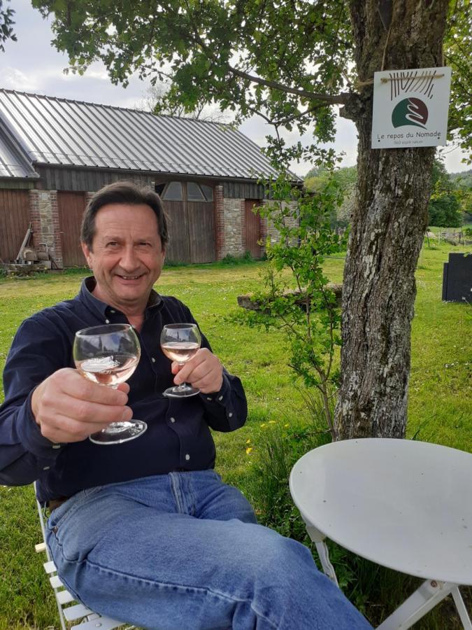 Le Repos Du Nomade B&B 7 Personnes Manhay Eksteriør bilde